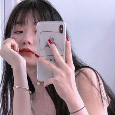 蓝与白形成的蔚蓝色